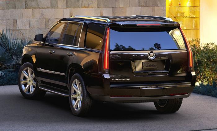 Cadillac Escalade 2015 spesifikasyonları