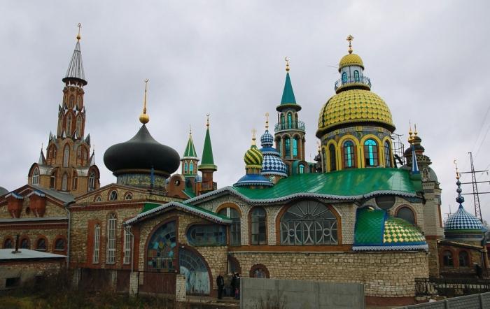 Kazan'daki tüm dinlerin tapınağı - gerçek ya da saçmalık?