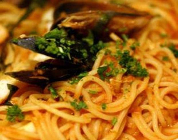 Çeşitli versiyonlarda spagetti tarifi