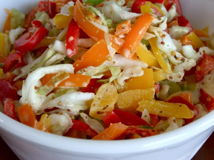 Lahana salatası biberli Bulgarca - hızlı ve lezzetli