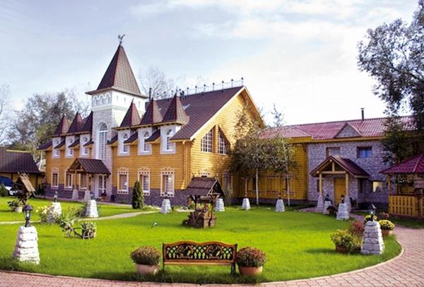 Rusya - Gremyachy Klyuch waterfall, Sergiev Posad gözde mekanları